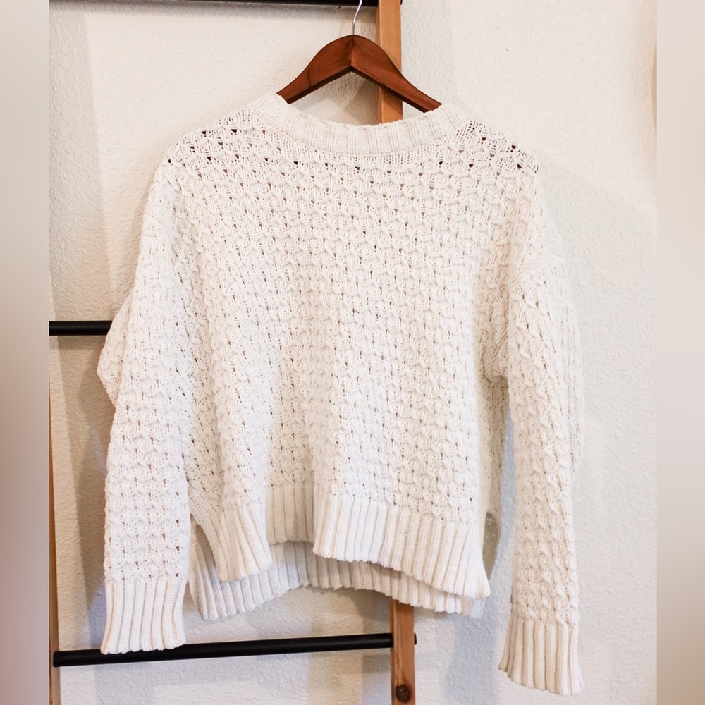 a new day creamy white sweater • women’s size small